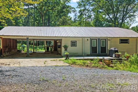 548 Cherry Mountain Street