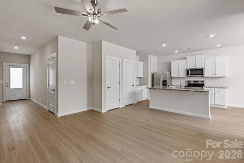 705 Lamorak Place