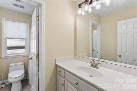 11338 Canoe Cove Lane active home in Latta Springs, Huntersville, NC