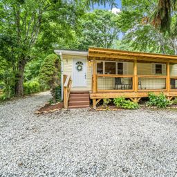 407 Hiawassee Avenue