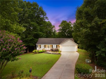 3416 Leaning Pine Drive
