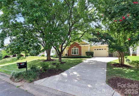 12410 Cool Mist Lane active home in Cedarfield, Huntersville, NC