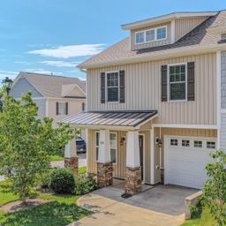 202 Stoney Point Way