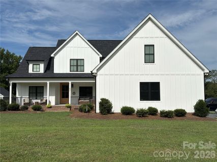 Homes in Glenwood, Oakboro