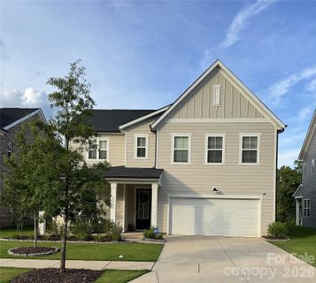 8226 Franklin Trail Street active home in Alton Creek, Charlotte, NC