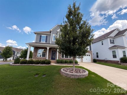 3001 Sterling Drive active home in Millbridge, Waxhaw, NC