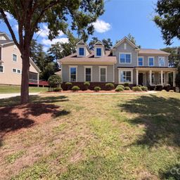 147 Monteray Oaks Circle