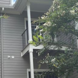 900 Vista Lake Drive