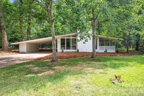 Homes in Woodland Park, Mount Holly