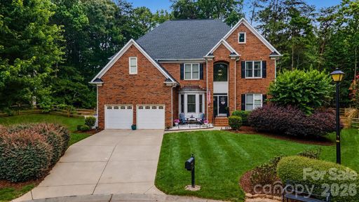 Homes in Wynfield Forest, Huntersville