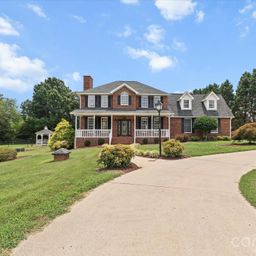 136 Summerchase Lane