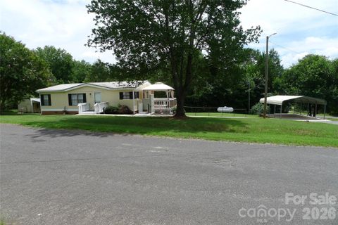 116 Hank Lesser Road