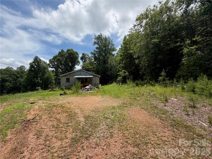 5022 Old Nc 18 Highway