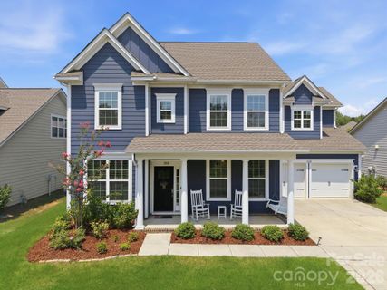 11810 Westbranch Parkway active home in Westbranch, Davidson, NC
