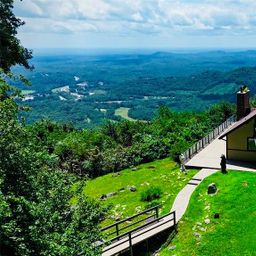 370 Mountain Side Drive