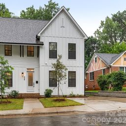 428 Woodvale Place