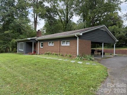 138 Circle Drive