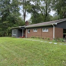 138 Circle Drive