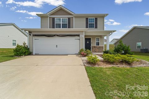 282 Aubrey Woods Drive active home in Beason Creek, Kings Mountain, NC