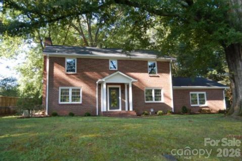 33 32nd Avenue sold home in W L Mitchell Estate, Hickory, NC