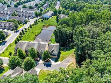 1806 Sunchaser Lane
