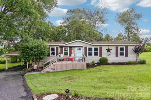 Homes in Cumberland Village, Hendersonville