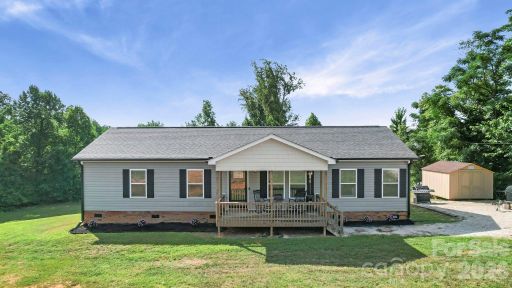360 Sparkleberry Lane
