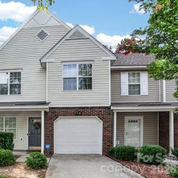 8318 Christmas Court