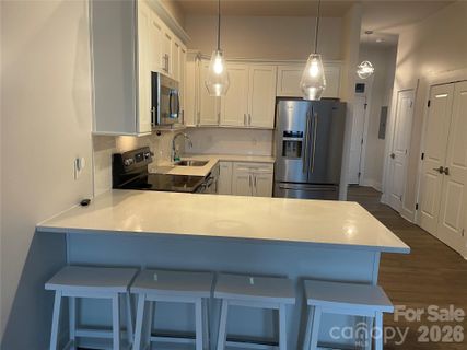 935 Mcalway Road active home in Cotswold Springs, Charlotte, NC