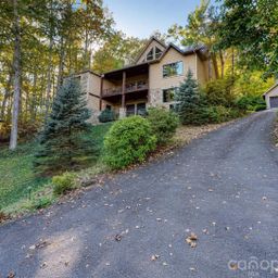 811 Hemlock Drive