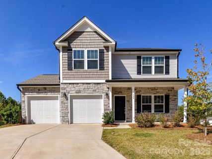 104 Trissy Court active home in Marthas Ridge, Statesville, NC