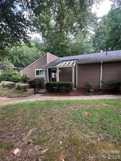 1050 Sardis Cove Drive