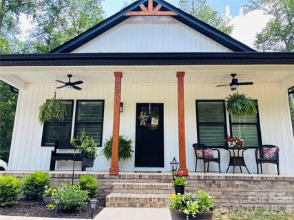 231 Wagon Road active home in Woodrun, Mount Gilead, NC