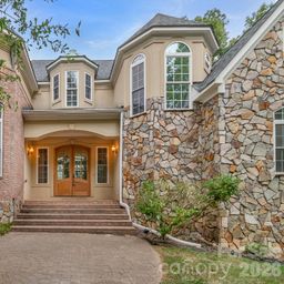 3248 The Knoll Lane