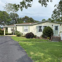 227 Cranbrook Circle