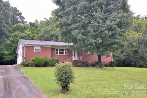 2055 Goodson Road