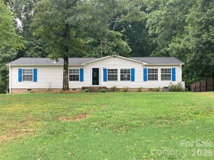 450 Willow Oaks Drive