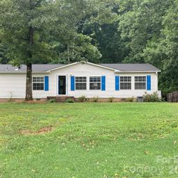 450 Willow Oaks Drive