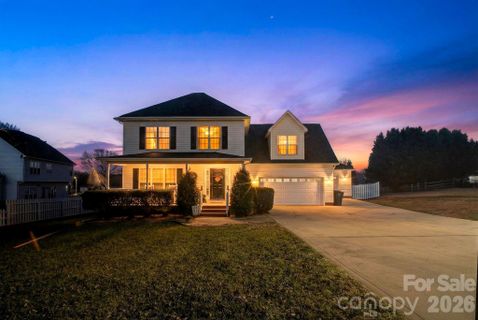Homes in Summey Knoll, Dallas