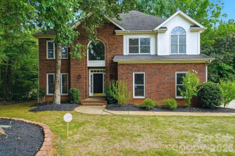 5305 Ravenglass Court