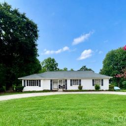 436 E Club Drive