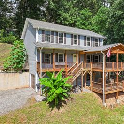 133 Shadow Oak Lane
