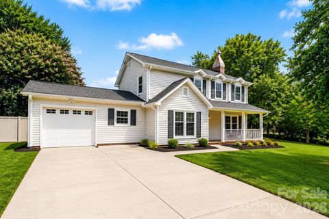 Homes in Southpines, Gastonia