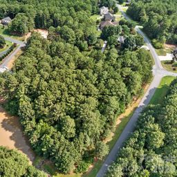 5009 Harbor View Drive