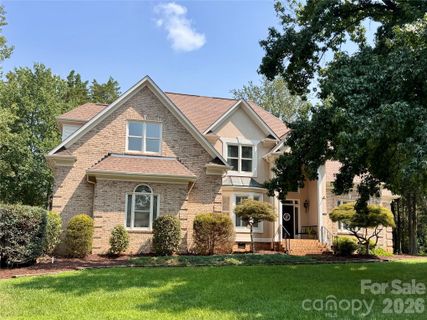 5006 Cranston Court active home in Carrington, Charlotte, NC