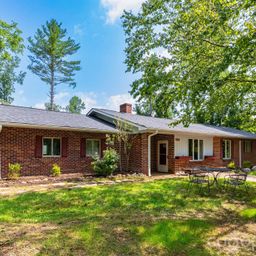 1860 Deer Park Lake Road