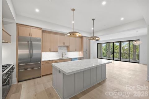 409 Queens Road active home in Myers Park, Charlotte, NC