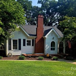 1466 White Oak Avenue