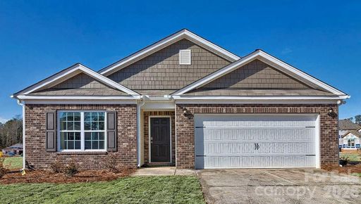 34 Creekwalk Lane active home in Wildbrook Village, Waynesville, NC