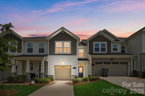 15617 Little Bluestem Street active home in Porters Row, Charlotte, NC